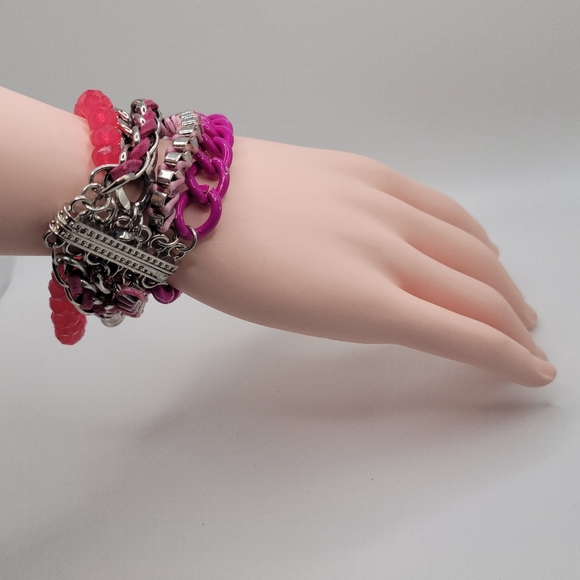 Multi Chain Link Bracelet - Picture 4 of 8